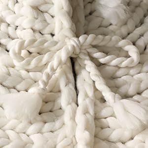36 inch Christmas Tree Skirt: Chunky Knit Tree Skirt for 6ft Tree, Crochet Cream White Small Tree Skirt, Vintage Tree Skirts, Rustic Farmhouse Christmas Decorations - Image 7