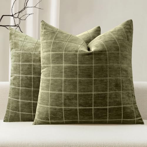 MIULEE Christmas Olive Green Plaid Decorative Throw Pillow Covers, 20x20 by MIULEE