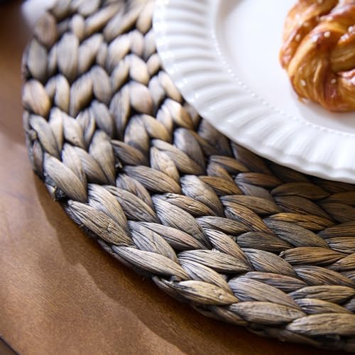 10 Pack, Round Woven Placemats, Natural Water Hyacinth Wicker Place Mats, Braided Straw Table Mats for Dining Table, Fall, Halloween, Thanksgiving, Christmas, Black (13.8 inch) - Image 5