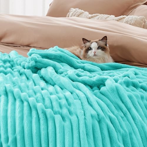 Bedsure Soft Full Size Fleece Blankets for Bed Blue Fog 84"x90" - Image 3