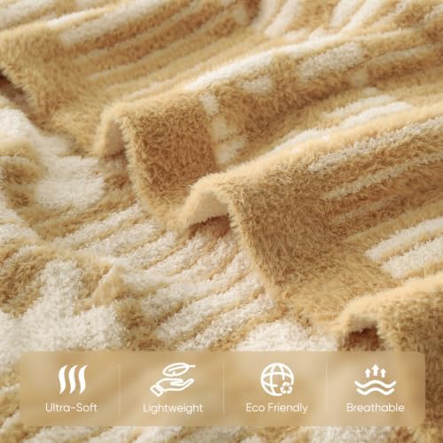 Snuggle Sac Gingerbread Man Christmas Throw Blanket, Ultra Soft Cozy Decorative Checked Throw Blanket for Couch, Sofa and Bed for Christmas,(Beige,60x80 inches,) - Image 3