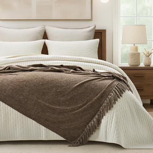 EverGrace Chenille Knit Throw Blanket for Couch, 50"x60", Mocha Brown - Image 6