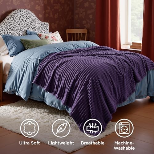 Bedsure Soft Twin Blanket for Bed Decor Gifts Purple 60"x80" - Image 5