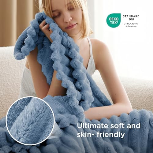 Bedsure Soft Blue Throw Blanket for Couch Decor Gifts 50"x60" - Image 4