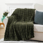 Battilo Super Soft Faux Fur Throw Blanket for Couch, 50"x60", Double Side - Image 3