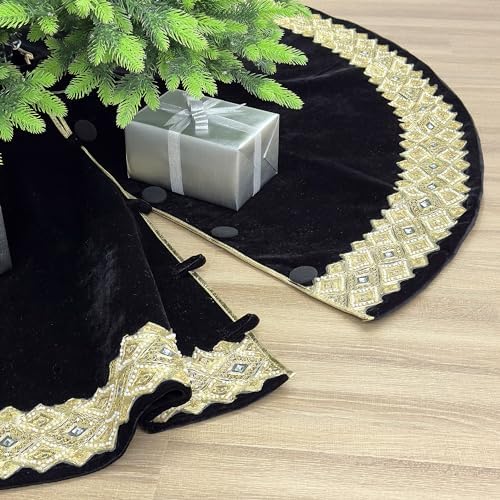84-Inch Venetian Gilded Christmas Tree Skirt with Jeweled Gold Band and Button Loops, Black - Image 6