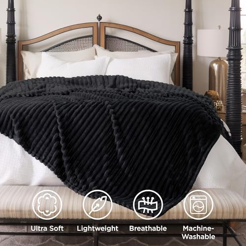 Bedsure Soft King Size Blankets for Bed Black 108"x90" - Image 6