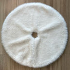 36-Inch Huntsman High-Pile Faux Fur Christmas Tree Skirt, Ivory - Image 3