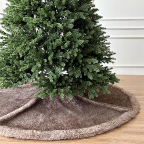 72-Inch Huntsman High-Pile Faux Fur Christmas Tree Skirt, Silver Fox by StarryDynamo