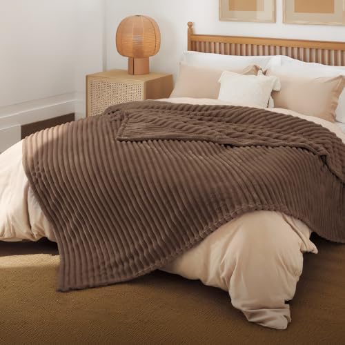 Bedsure Soft Queen Size Blanket for Bed Brown 90"x90" - Image 5