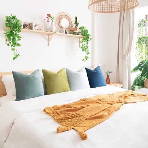 MONDAY MOOSE Decorative Throw Pillow Covers Cushion Cases, Set of 4 Soft Velvet Modern Designs, Mix and Match for Home Decor, Pillow Inserts Not Included (18x18 inch, Green/Blue) - Image 6