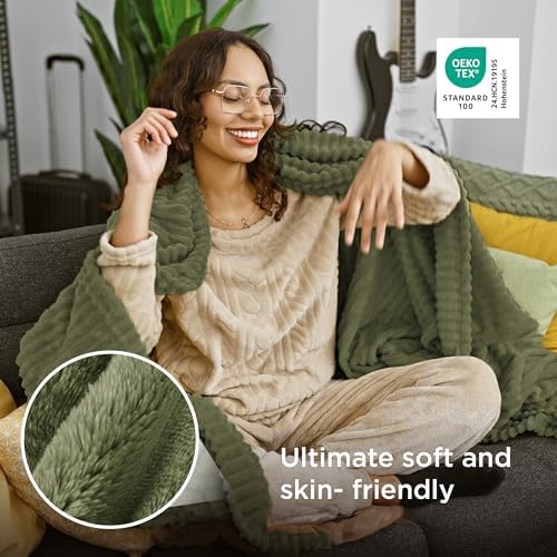 Bedsure Soft Twin Blanket for Bed Decor Gifts Moss 60"x80" - Image 4