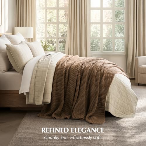 EVERGRACEHOME Chunky Chenille Knit Throw Blanket, 108x92, Camel Brown - Image 4