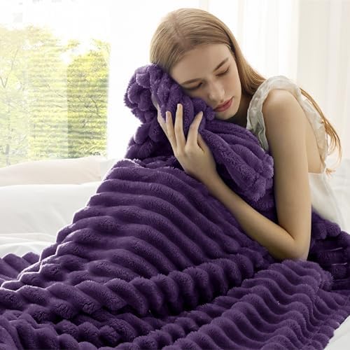 Bedsure Soft Twin Blanket for Bed Decor Gifts Purple 60"x80" - Image 4