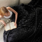 Bedsure Soft Full Size Fleece Blankets for Bed Black 84"x90" - Image 4