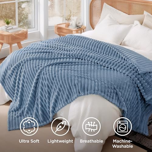 Bedsure Soft King Size Blankets for Bed Blue 108"x90" - Image 5