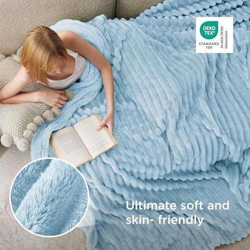 Bedsure Soft Full Size Fleece Blankets for Bed Light Blue 84"x90" - Image 4