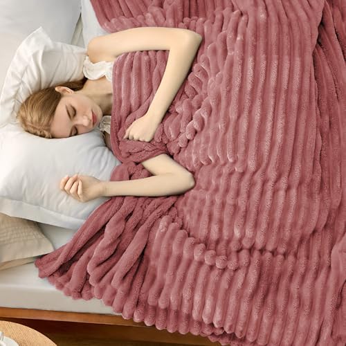 Bedsure Soft Cal King Size Blanket for Bed Dusty Pink 102"x96" - Image 4
