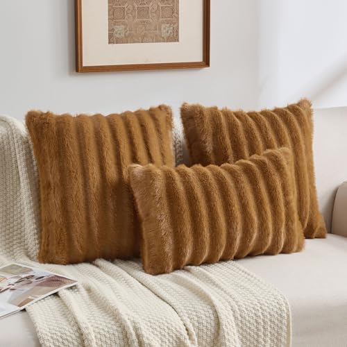 FUTEI Pack of 2 Faux Mink Fur Throw Pillow Covers 22x22 Inch, Camel - Image 5