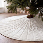 48 Inch Dusty Velvet Quilted Christmas Tree Skirt, White by Unknown