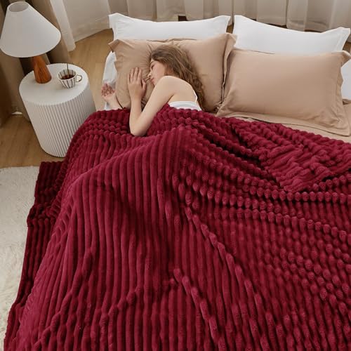 Bedsure Soft Full Size Fleece Blankets for Bed Deep Red 84"x90" - Image 3