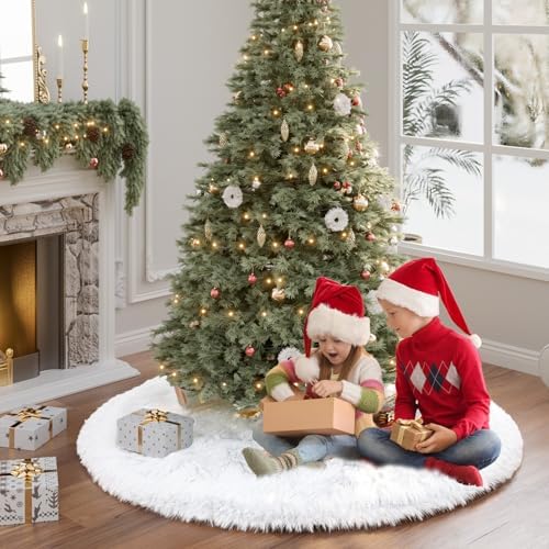 60 Inch White Faux Fur Christmas Tree Skirt Plush Xmas Tree Base Cover - Image 5