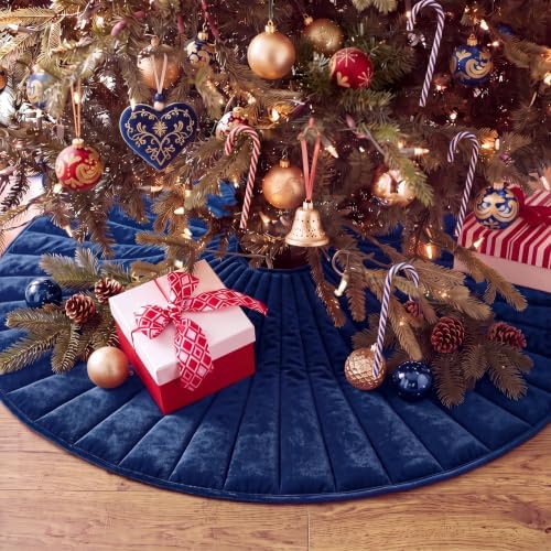 Foilswirl 60 Inch Navy Blue Velvet Quilted Christmas Tree Skirt - Image 3