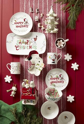 Lenox Peanuts Snoopy and Friends 11-Piece Christmas Hanging Ornament Set - Image 4