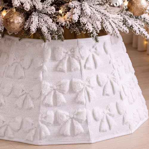 Soulchen Faux Fur Christmas Tree Collar by Soulchen