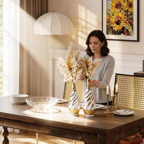 Yundu Gold with White Vase Set of 2 - Image 3