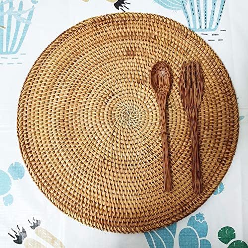 i-lan Set of 6 Round Rattan Placemats 12 Inch - Handmade Woven Wicker Table Mats, Heat Resistant Trivets for Hot Dishes, Decorative Boho Farmhouse Charger Plates for Kitchen Dining Table & Party - Image 6