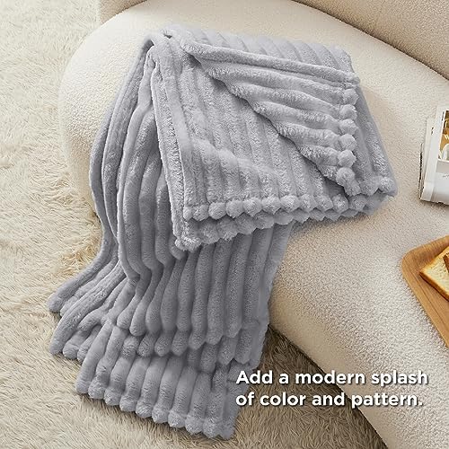 Bedsure Soft Twin XL Blanket for Bed Dorm Light Grey 66"x90" - Image 6